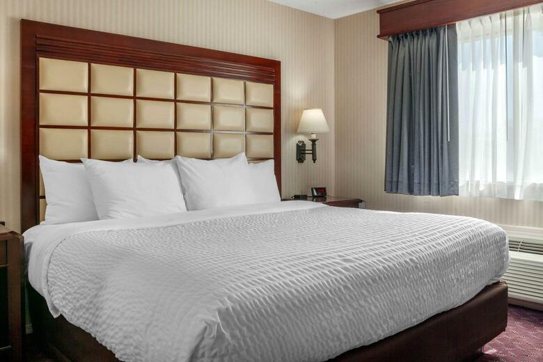 Apartamento Clarion Hotel & Suites