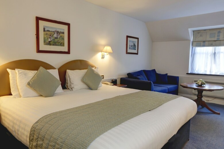 Best Western Plus Old Tollgate Hotel