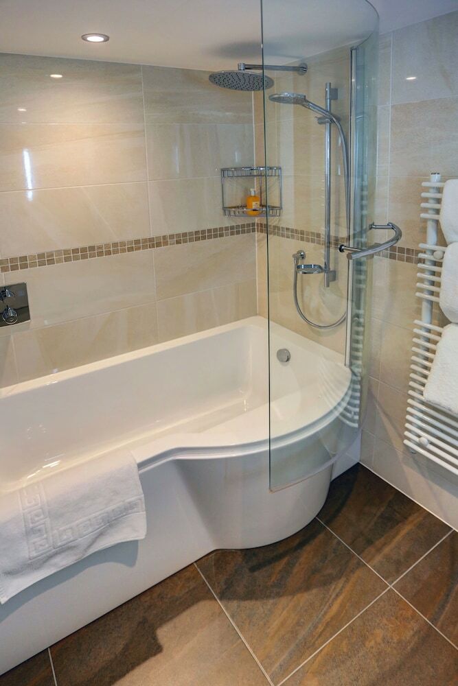 Best Western Plus Old Tollgate Hotel
