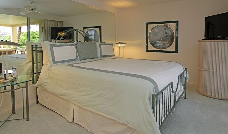 Polo Beach Club, A Destination Residence