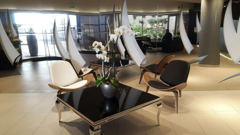 Royal Antibes - Luxury Hotel, Residence, Beach & Spa