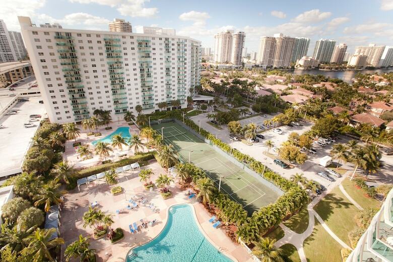 Ocean Reserve Apartments By Flatsaway