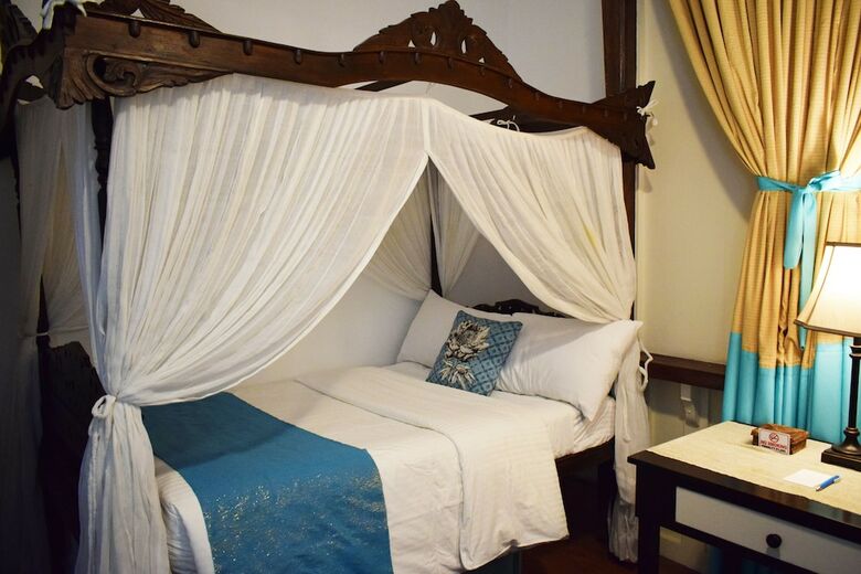 Hotel Paradores Del Castillo