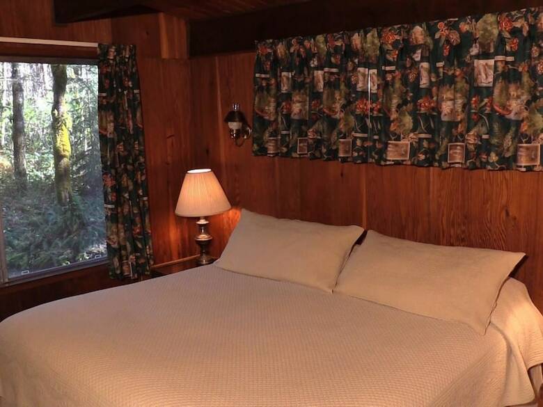 Cabana The Wayfarer Resort