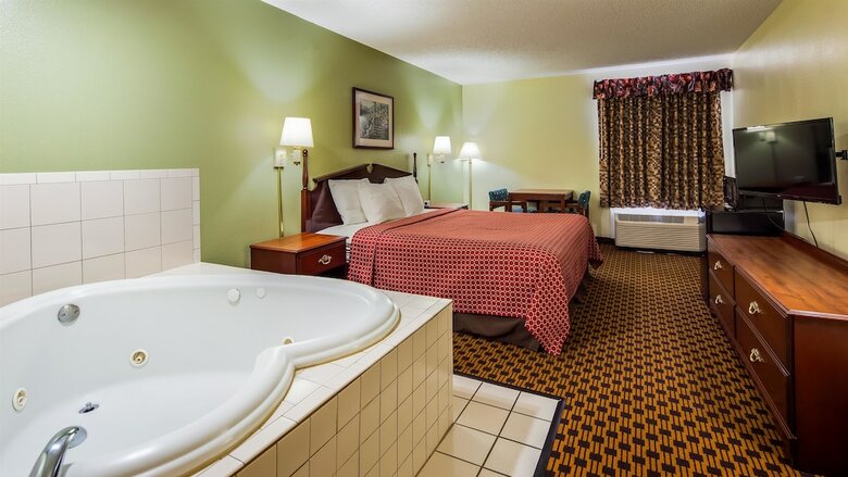 Hotel Surestay Plus By Best Western Chattanooga Hamilton Place