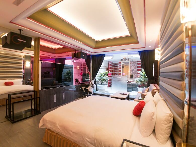 Sweet Love Boutique Motel