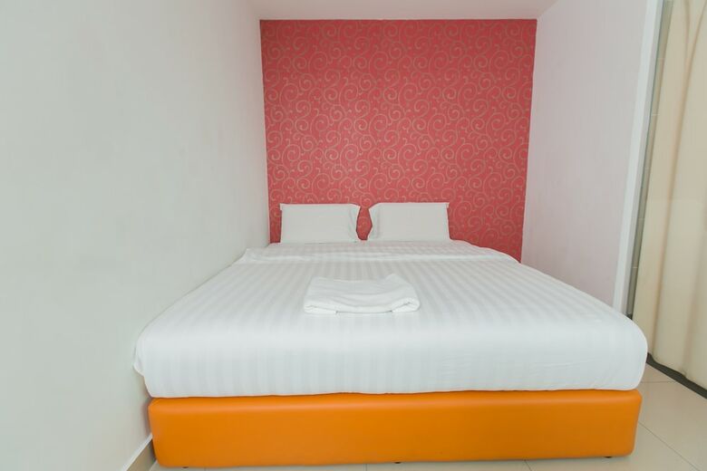 1 Hotel Mahkota Cheras