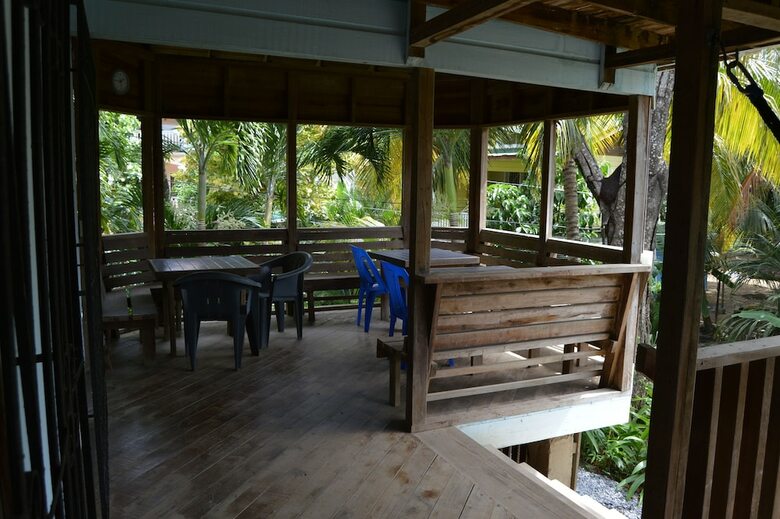 Apartamentos Mariposa Lodge