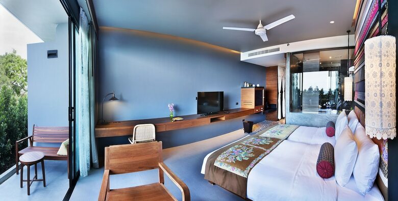 Hotel The Sea Galleri By Katathani