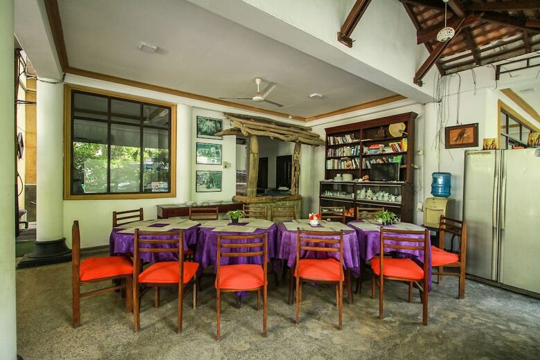 Hotel Oyo 297 Manidi Villa