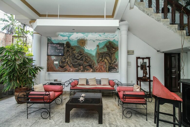 Hotel Oyo 297 Manidi Villa
