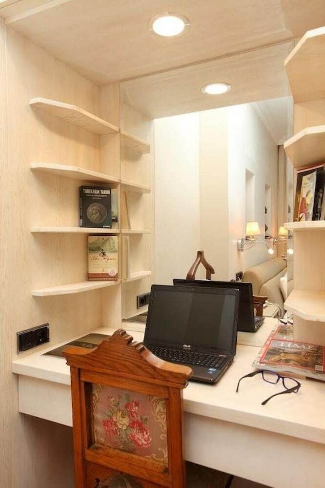 Hotel Lir Residence Suites