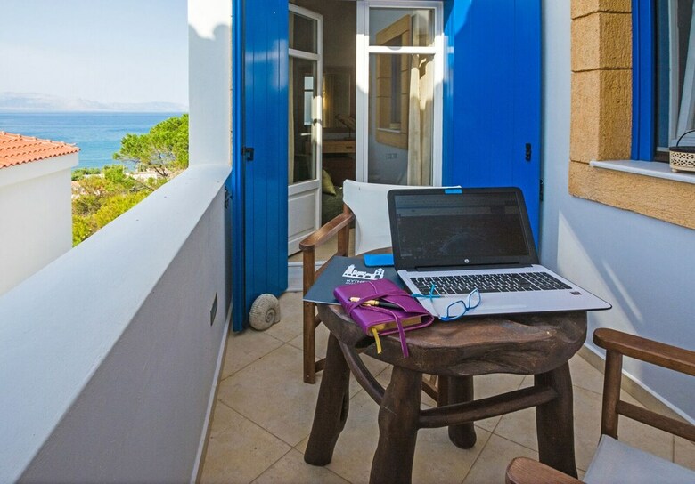 Aparthotel Castri Village - Kythira Quality Resort