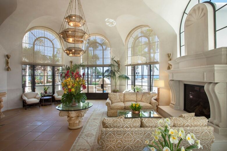 Hotel Santa Barbara Inn