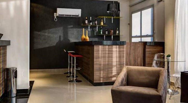 Bristol Alameda Business Hotel