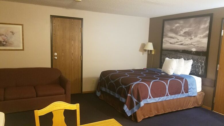 Motel Super 8 By Wyndham Milbank Sd