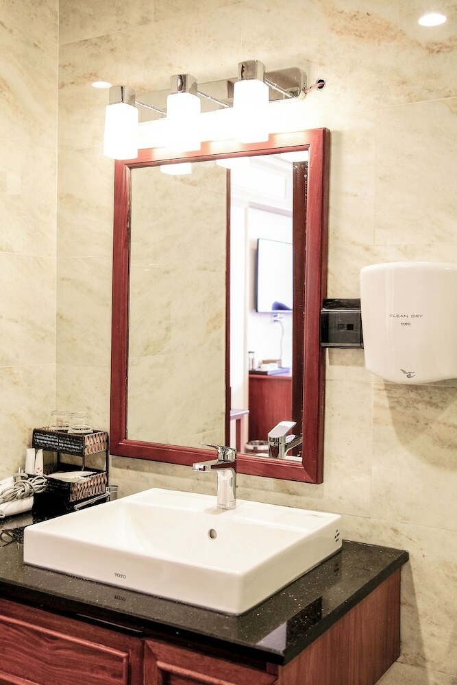Minh Tam Phu Nhuan Hotel & Spa