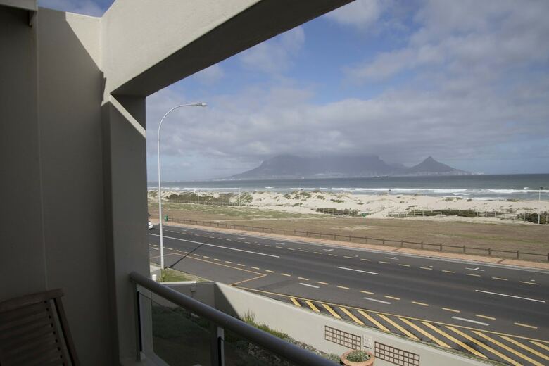 Apartamentos Blouberg Beachfront Accommodation