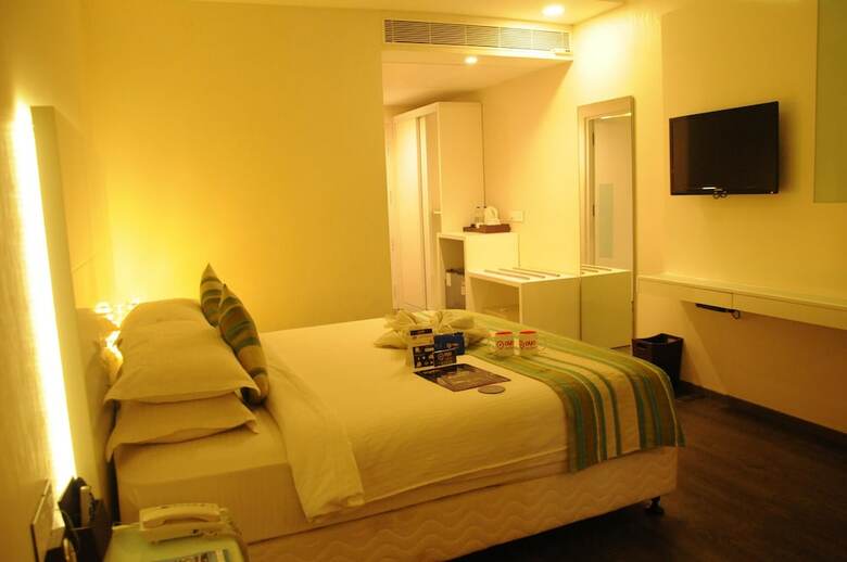 Capital O 1607 Hotel Alam Residency