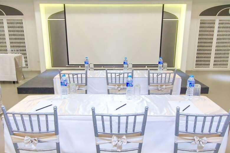 Hotel Marina Express-aviator-phuket Airport