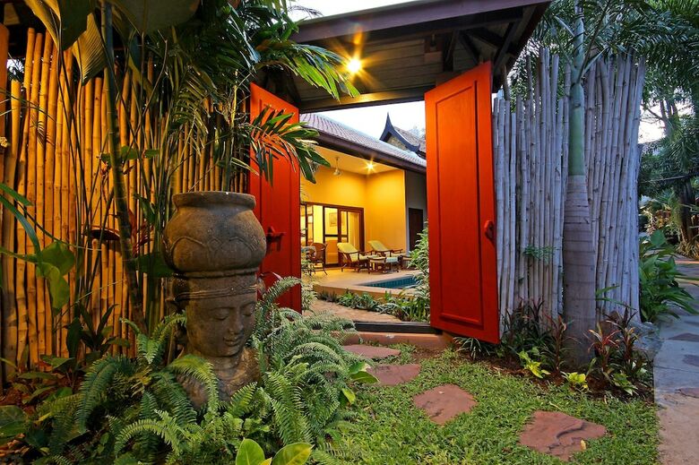 Napalai Pool Villa Resort