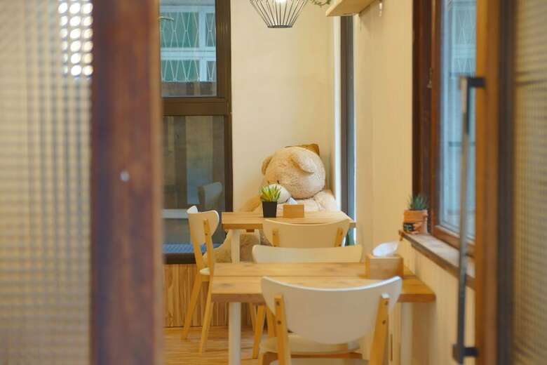 Bed & Breakfast Two Meters Lane Two Hall