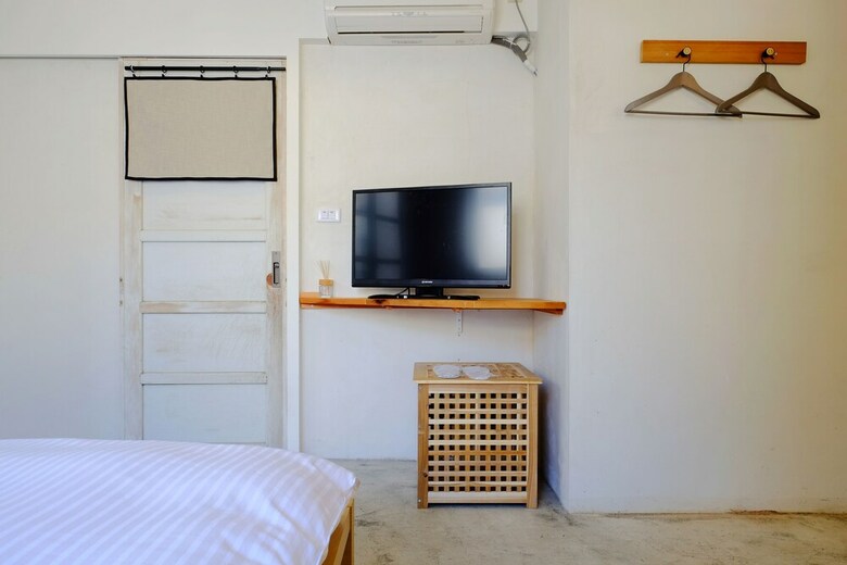 Bed & Breakfast Two Meters Lane Two Hall