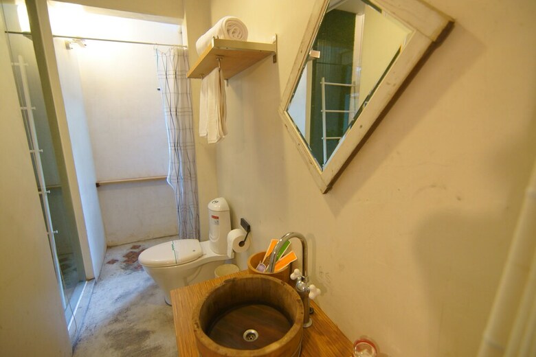 Bed & Breakfast Two Meters Lane Two Hall