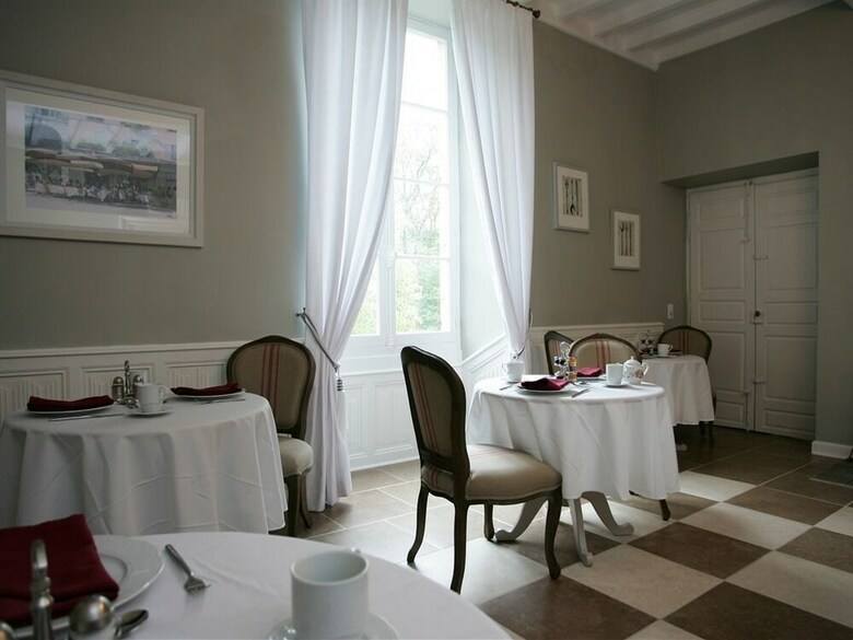Bed & Breakfast Les Chambres Du Ch�teau Mont D'onel