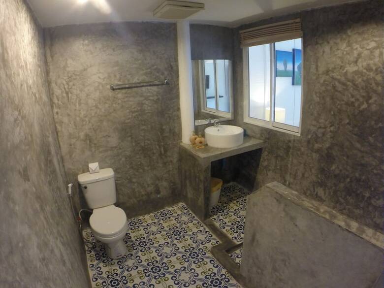 Hotel At We Patong Hostel