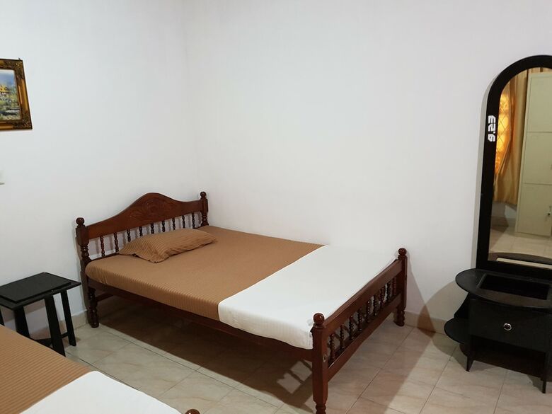 Hotel Hostel 107