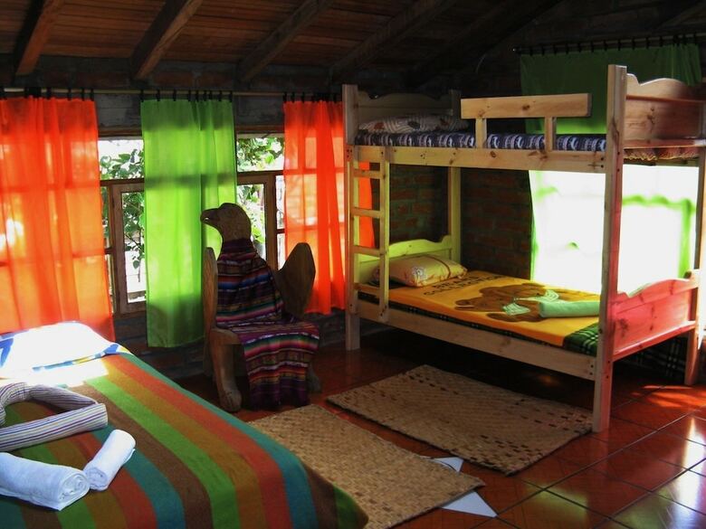Posada Ayamtai Jea Guest House