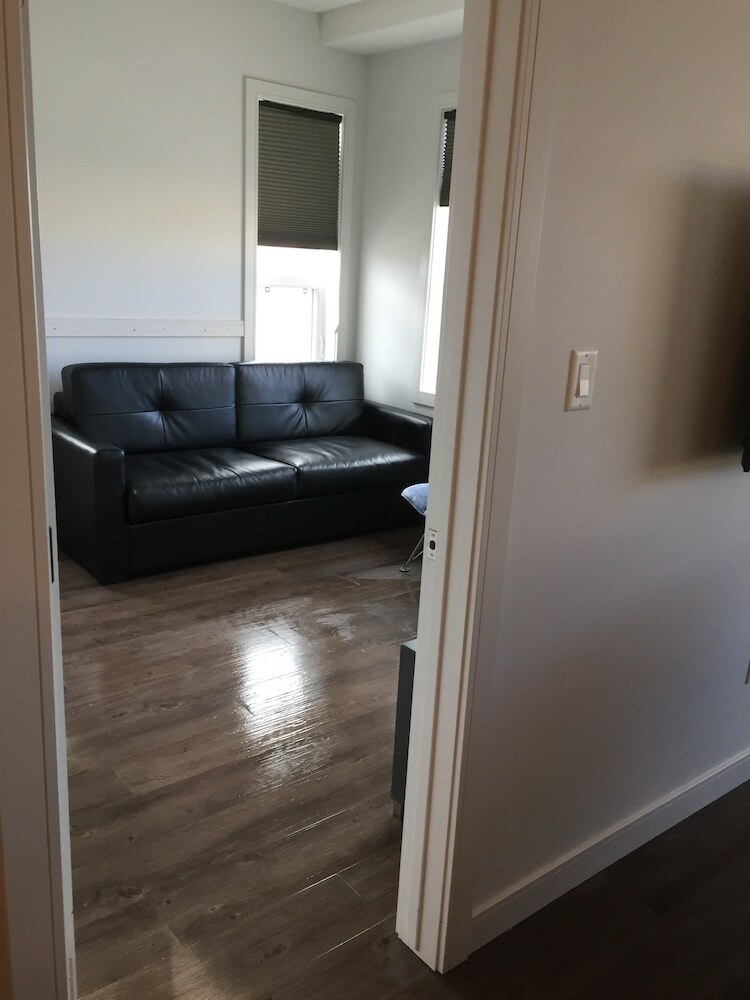 Hotel Ramada By Wyndham Fort Mcmurray