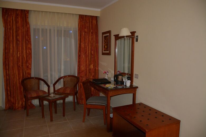 Hotel Le Mirage New Tiran