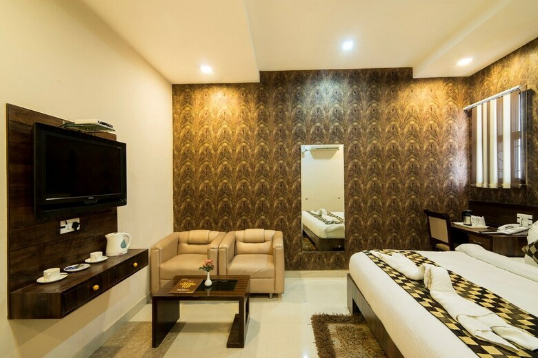 Hotel Puri Palace Amritsar