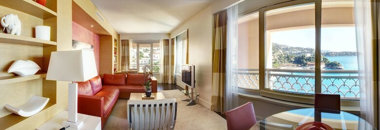 Monte-carlo Bay Hotel & Resort
