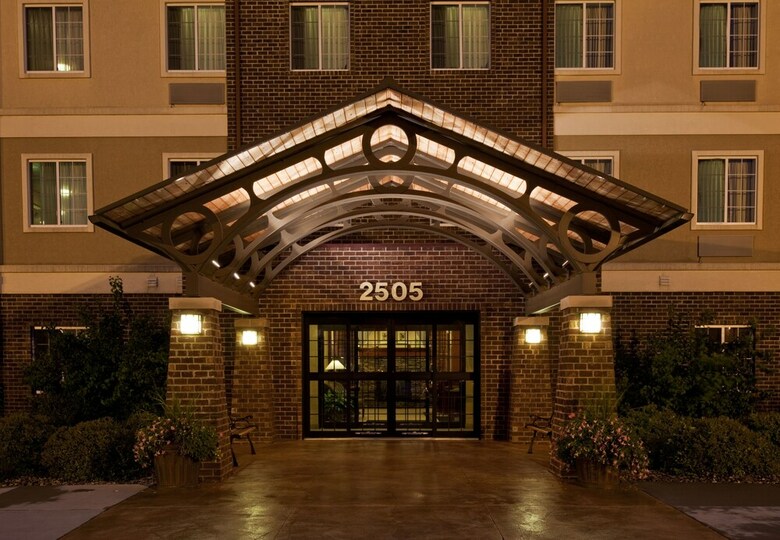 Hotel Staybridge Suites Sioux Falls