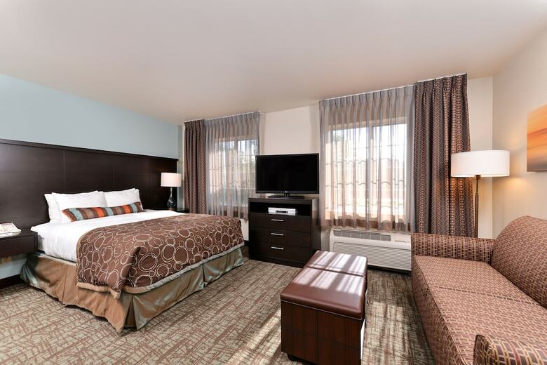 Hotel Staybridge Suites Sioux Falls