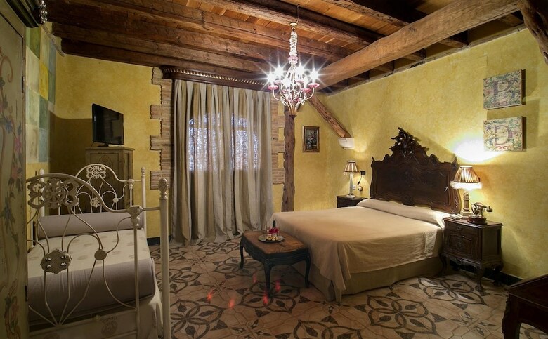Hotel Boutique Hoces Del Durat�n