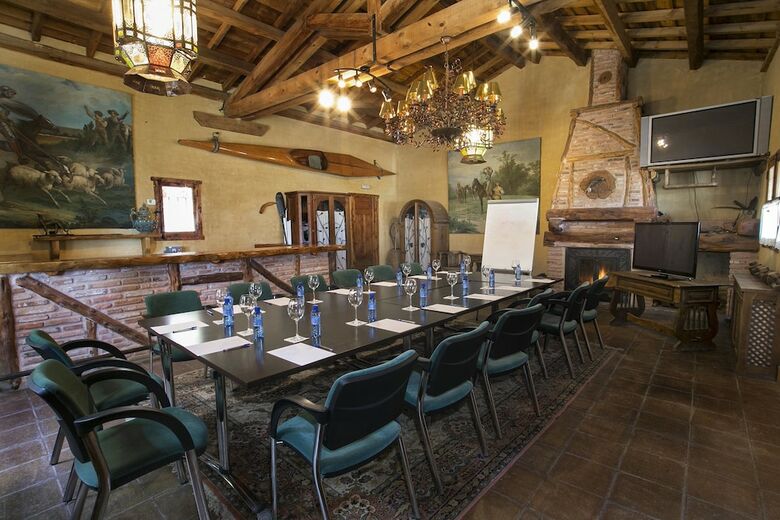 Hotel Boutique Hoces Del Durat�n