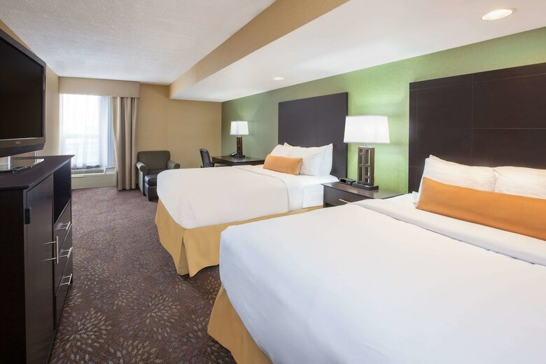 Hotel Wyndham Garden Sterling Heights