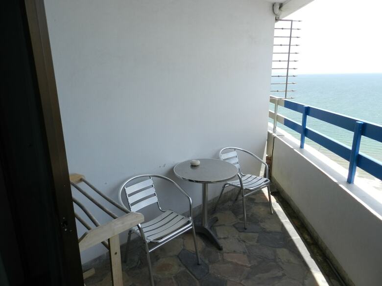 Alex Group Jomtien Plaza Condotel