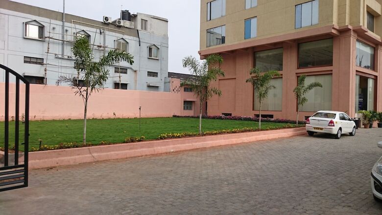 Rosewood International Hotel