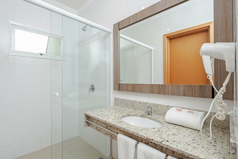 Hotel Slaviero Slim Curitiba Av. Das Torres