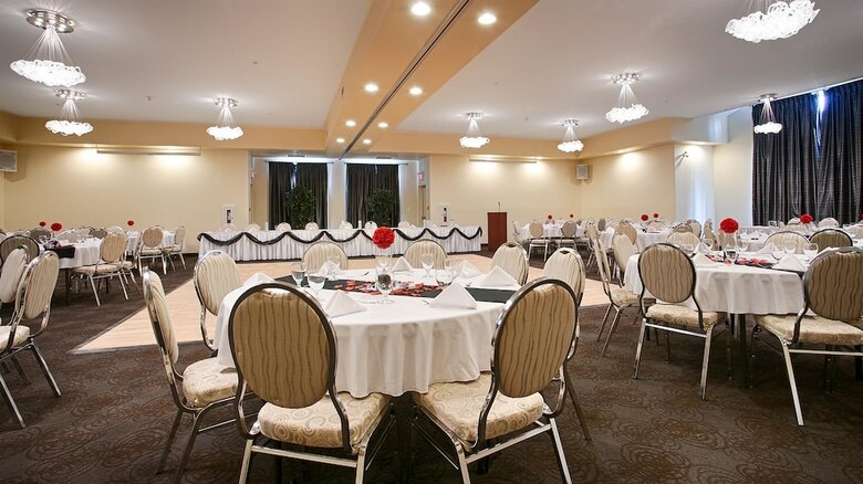 Best Western Plus Woodstock Hotel & Conference Centre