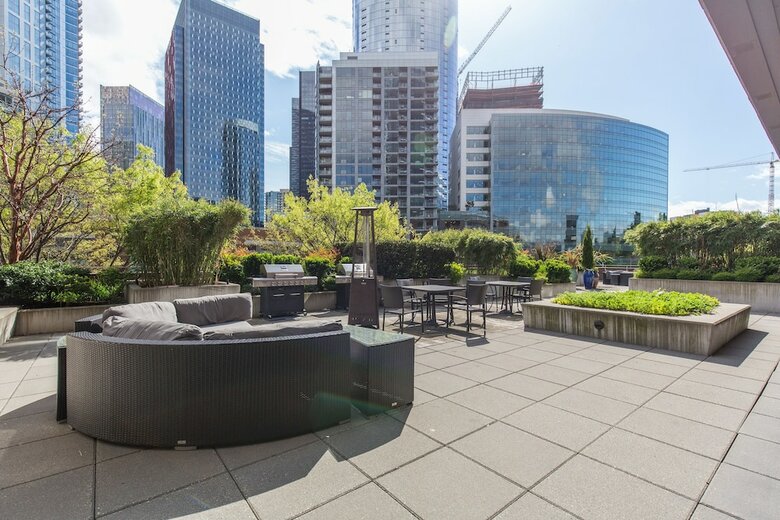 Westlake Ave Downtown Condos By Barsala