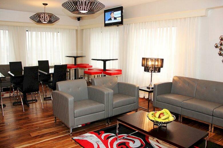 Hotel Holiday Inn Charlotte University Executive Park