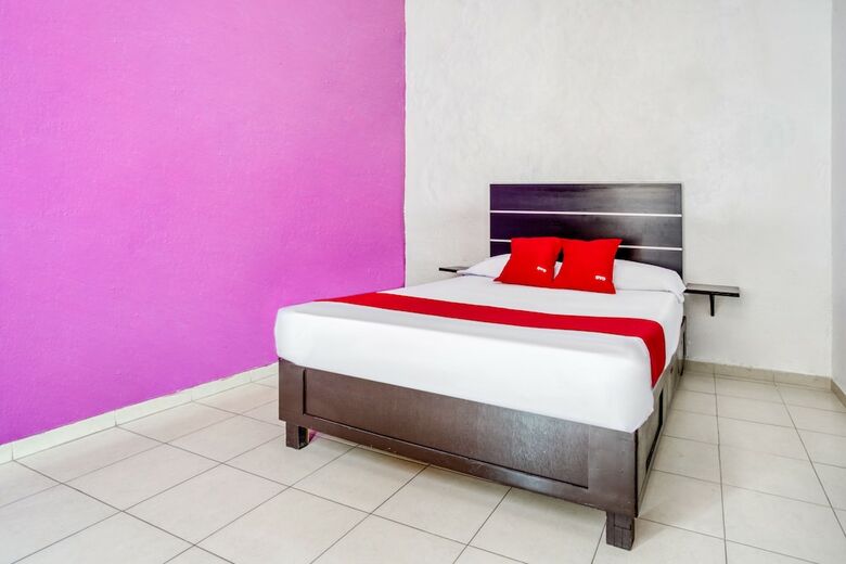 Hostal Oyo Hotel Casona Poblana