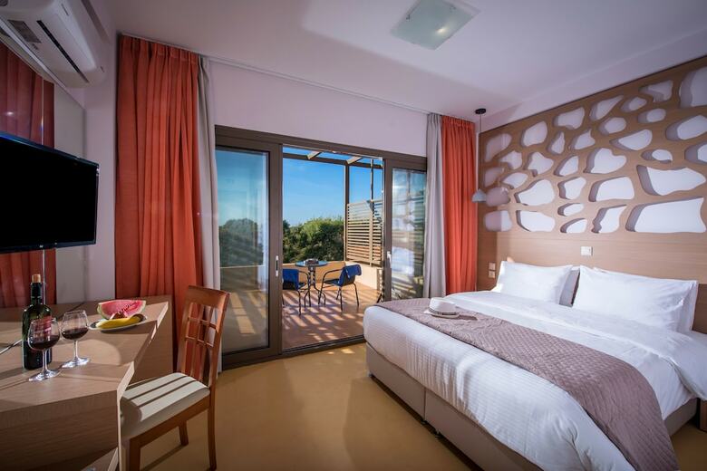 Oasis Beach Hotel Adults Only