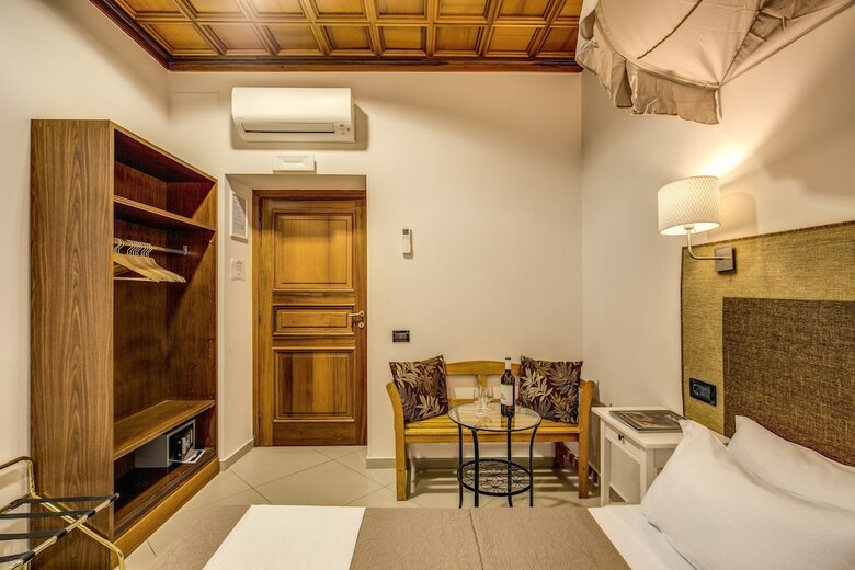Hotel Artemis Guest House
